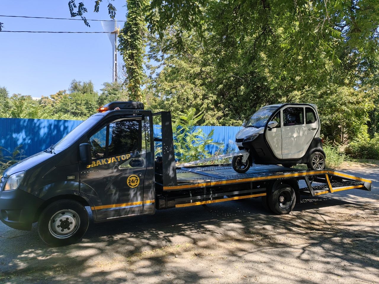 Эвакуатор для легковых автомобилей Эвакуатор для легковых автомобилей